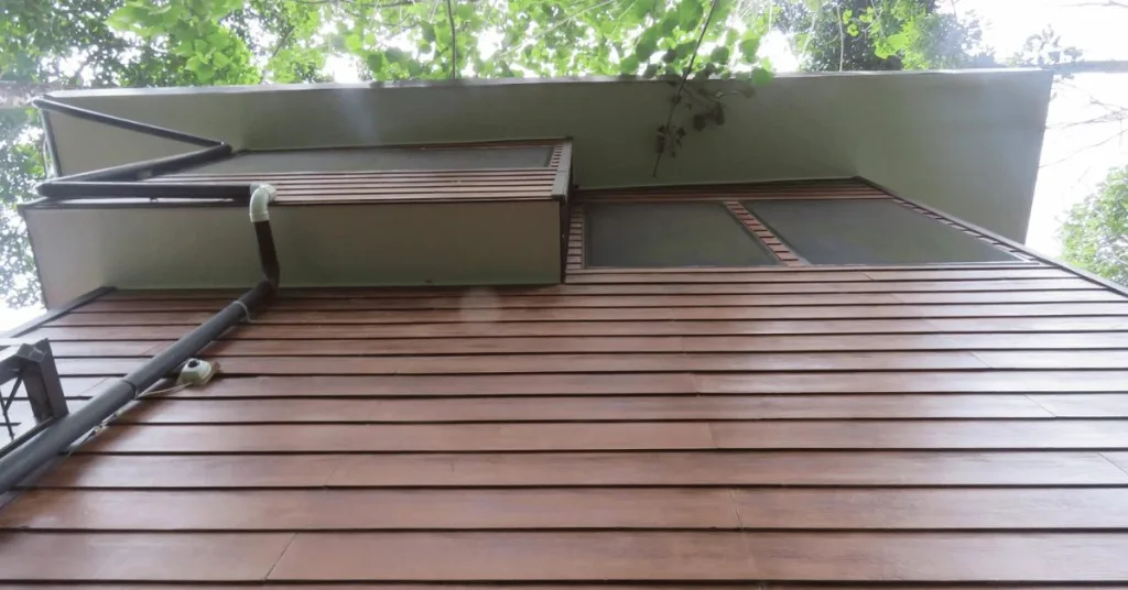 The Fusion Home side profile with fiber cement siding